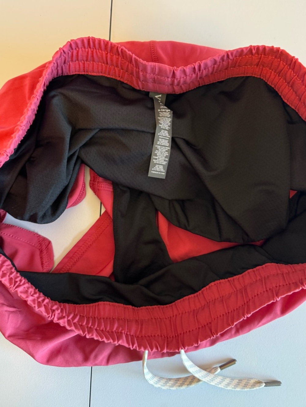 Vuori Women's Clementine 2.0 Athletic Shorts Size XL - Picture 7 of 7